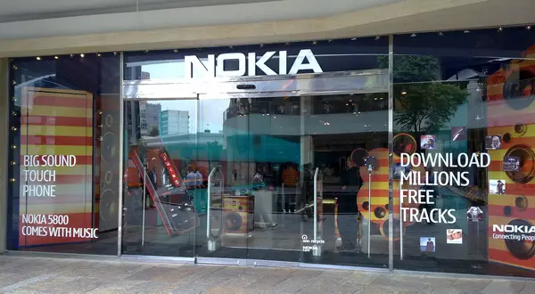 Nokia cierra su Flagship Store en México