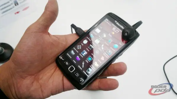 BlackBerry Torch 9860 en México con Iusacell #TechnoShow
