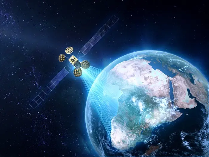 Facebook llevará Internet satelital a 14 países africanos