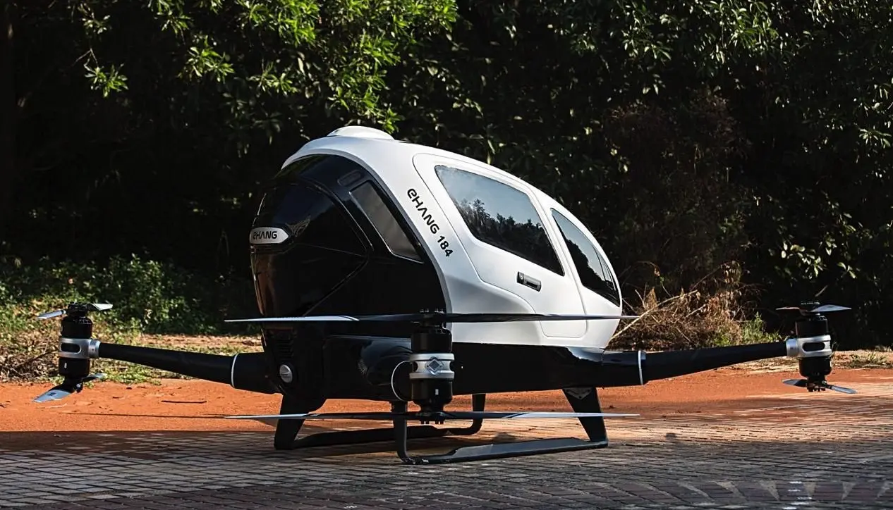 EHang, un dron gigante para transportar una persona sin piloto #CES2016