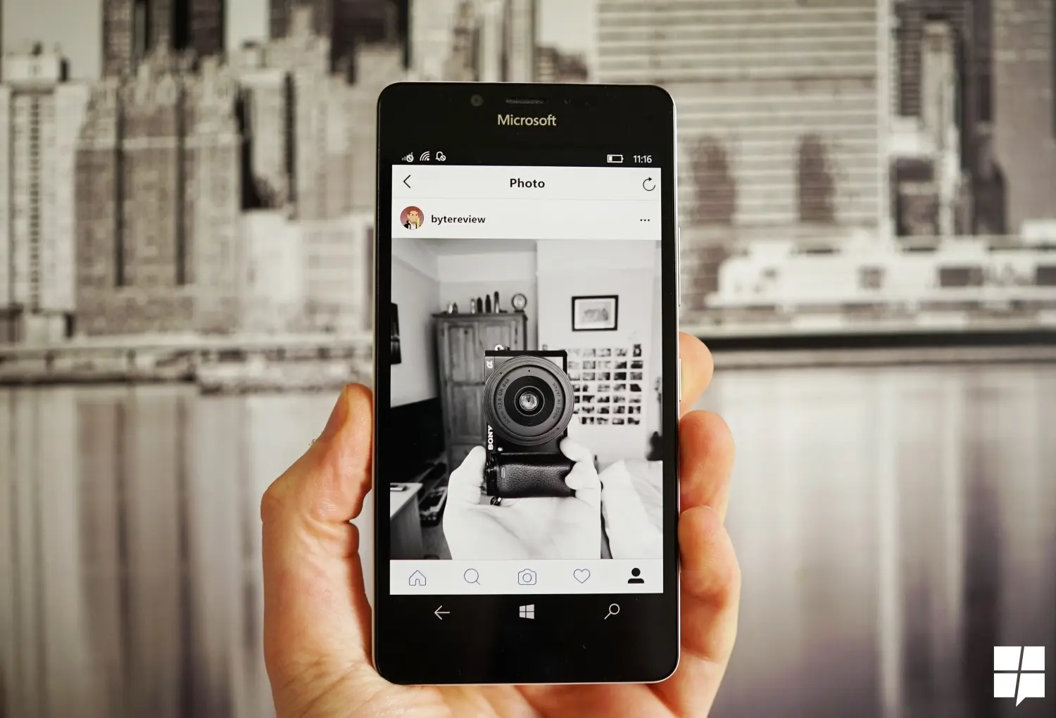 Instagram para Windows 10 Mobile incluye soporte para Continuum