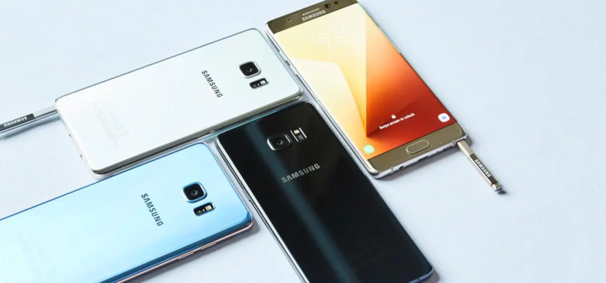 Samsung reduce ingresos y ganancias durante el último trimestre