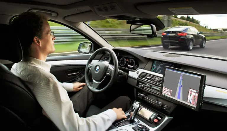 Samsung recibe autorización para circular vehículos autónomos