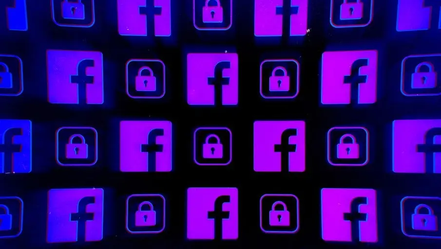 Facebook acusado de dar datos a fabricantes de smartphones