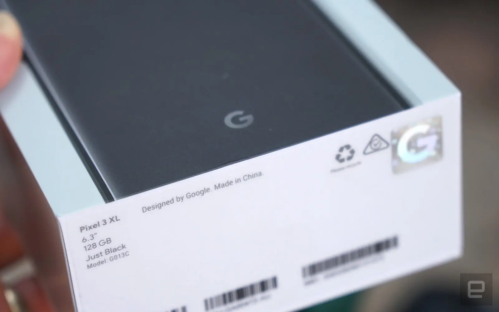 Unboxing muestra contenido de la caja del Google Pixel 3 XL