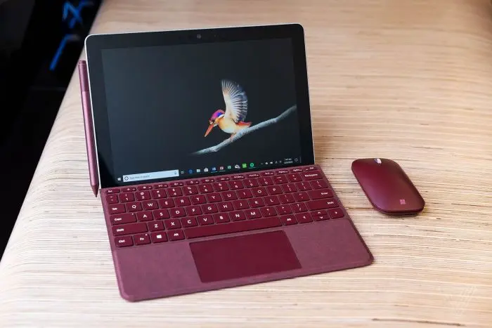 Microsoft Surface Go estrena versión 4G LTE por 9 dólares