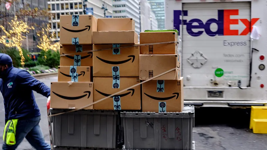 FedEx dejará de entregar productos de Amazon en Estados Unidos