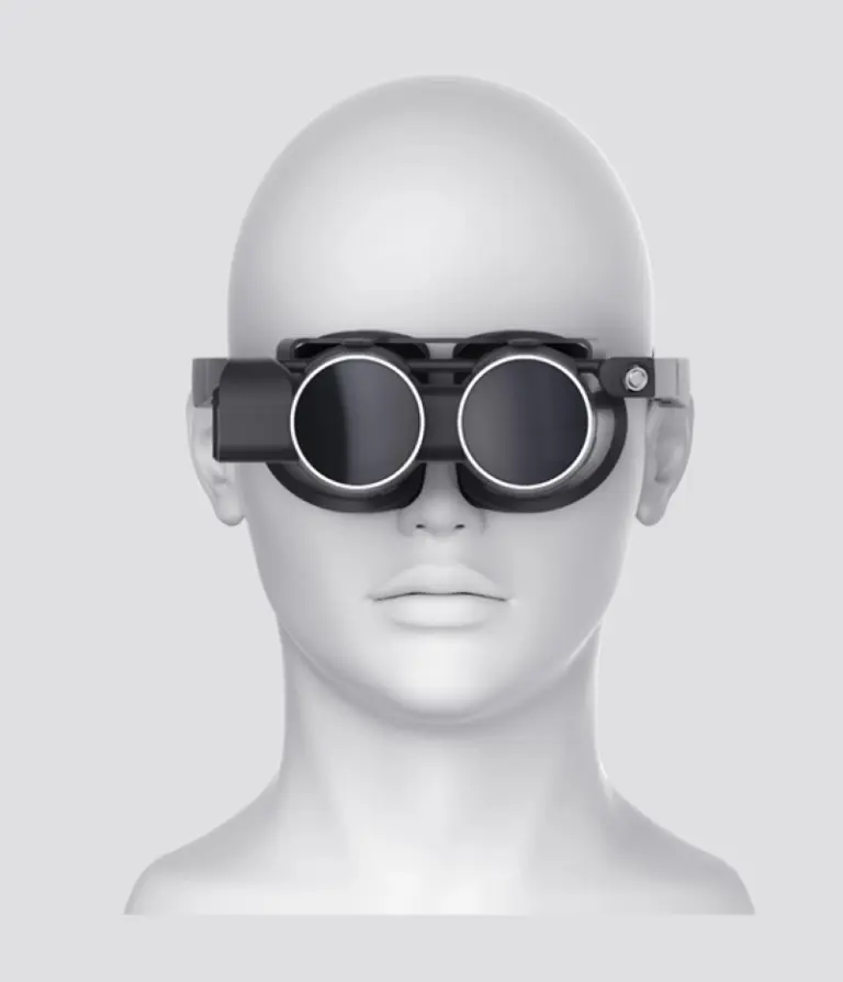 Lo nuevo de Panasonic son unas gafas inteligentes para personas con discapacidad visual