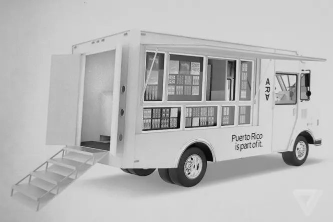Tienda estilo "food truck" para comercializar el teléfono de Project Ara