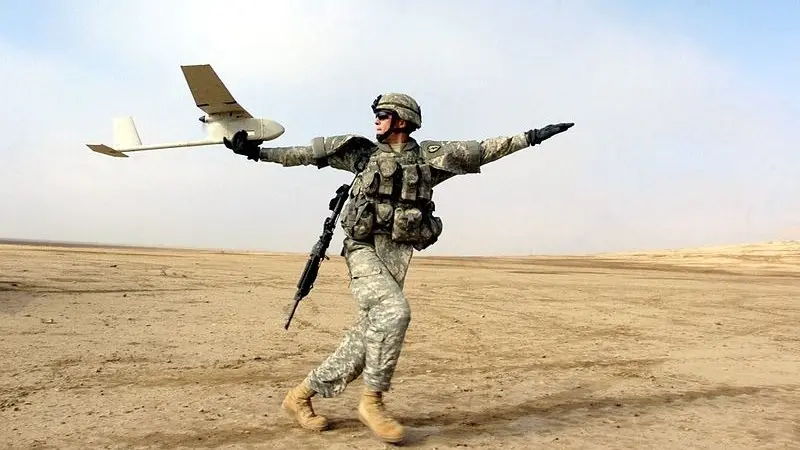 dron-militar