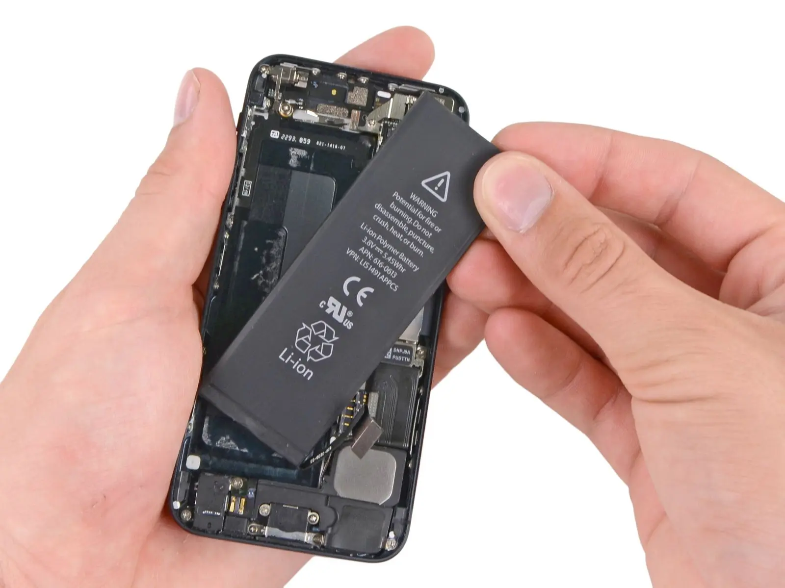 Ya podrás cambiar la batería de tu iPhone con un mejor precio