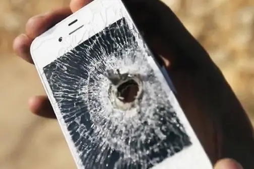 iPhone detiene una bala y salva la vida un contratista de Rotterdam