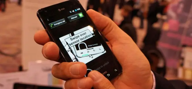Lector biométrico oculto podría proteger tu nuevo smartphone