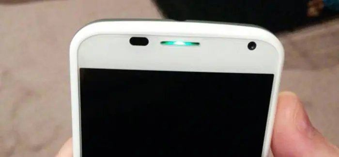 Motorola Moto X si cuenta con un led de notificaciones