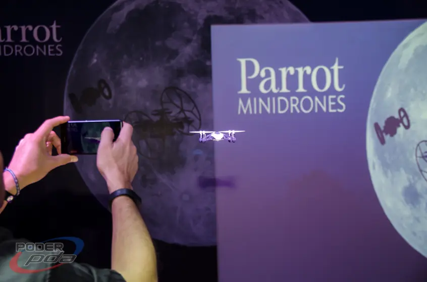 Parrot-minidrones