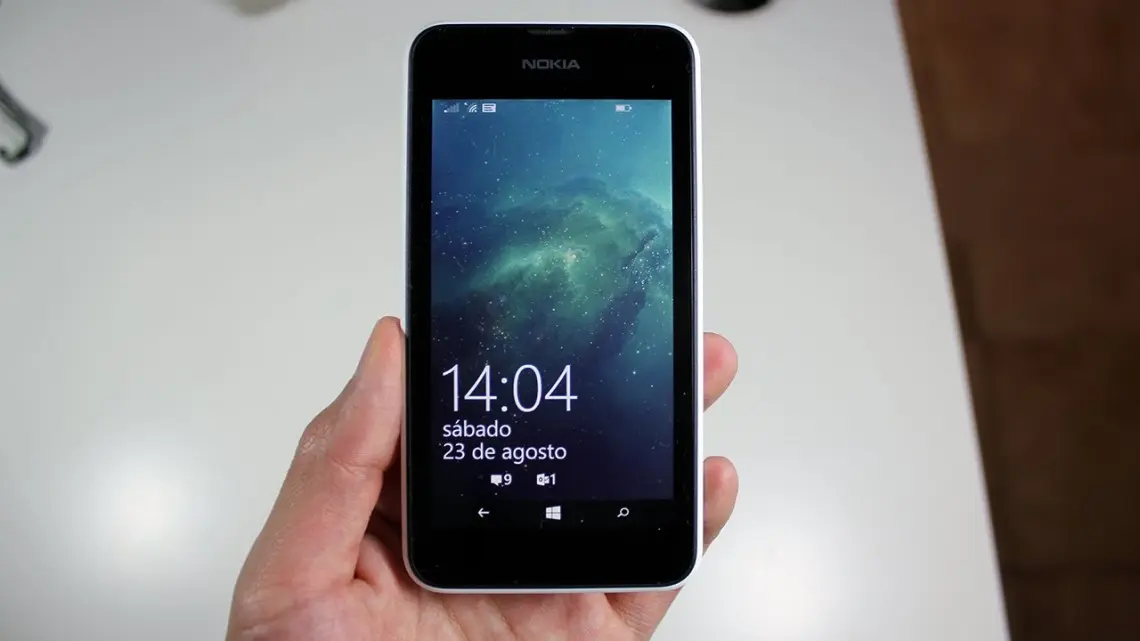 Lumia 530 si actualizará a Windows 10 Mobile con una microSD