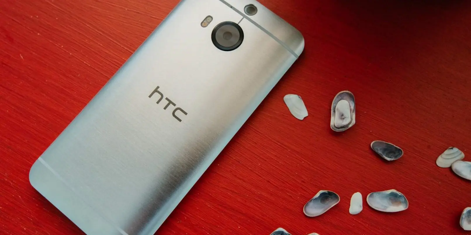 HTC reporta perdidas por 9 mdd en el Q3 2015