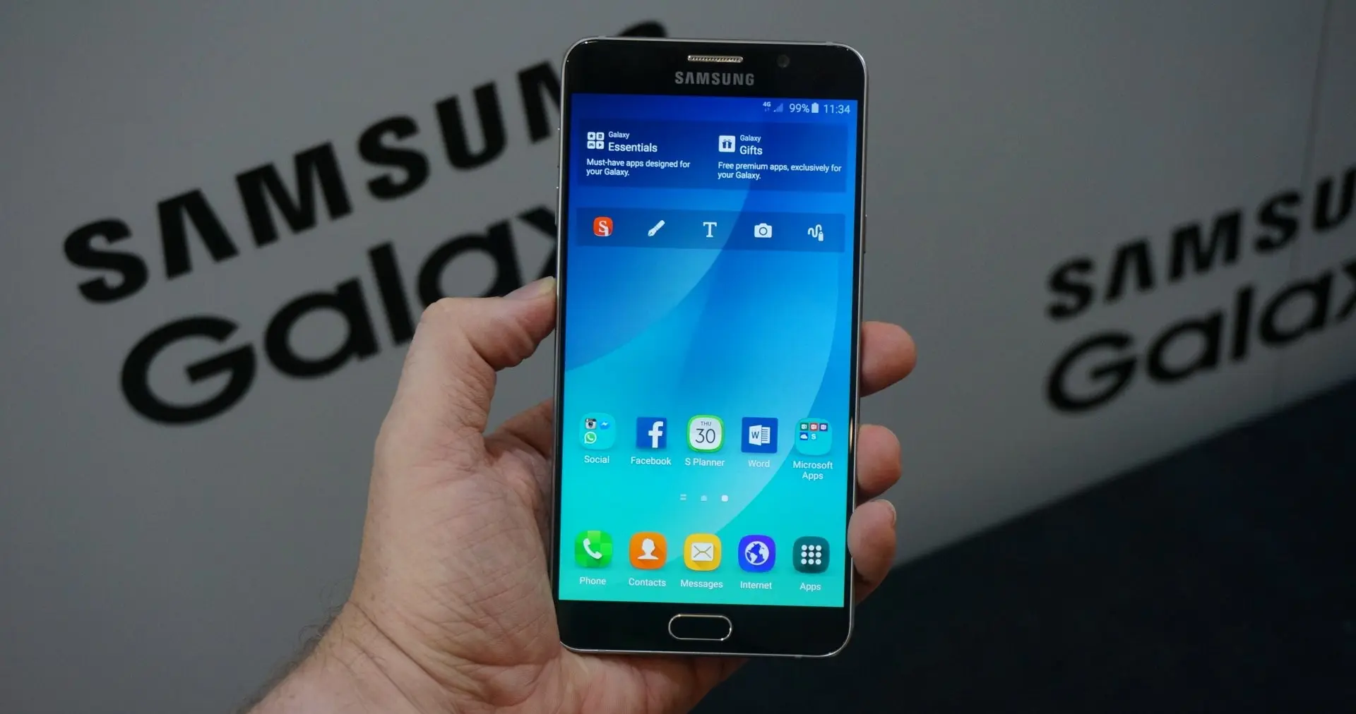 Samsung abandonaría el mercado de smartphones en 5 años