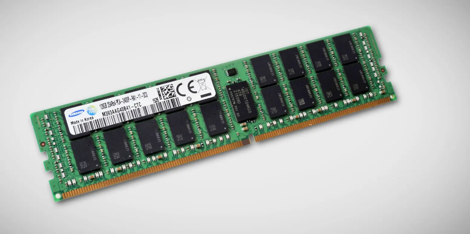 Samsung inicia producción de módulos DDR4 de 128 GB