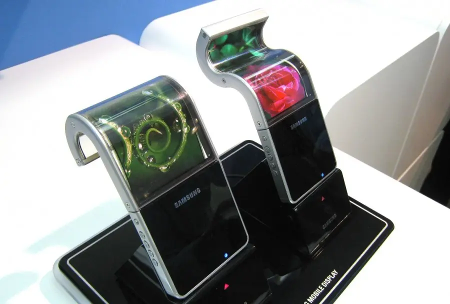Samsung acelera producción de pantallas OLED, ¿Habrá iPhone con panel OLED?