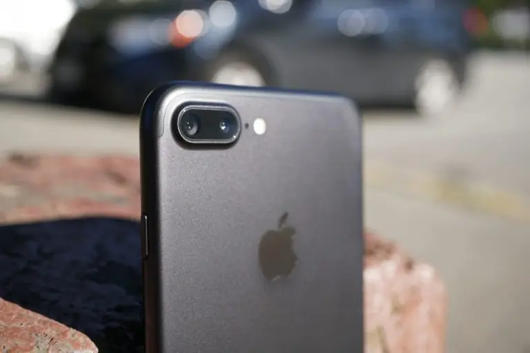 iPhone 8 incluiría cámara 3D