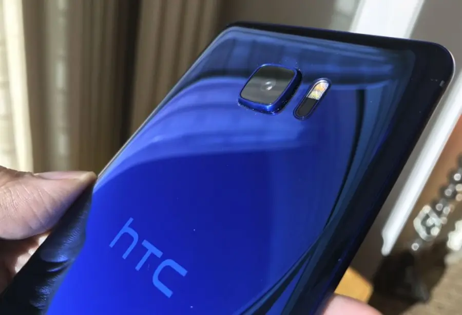 HTC anuncia evento para el 12 de enero, ¿Qué será?