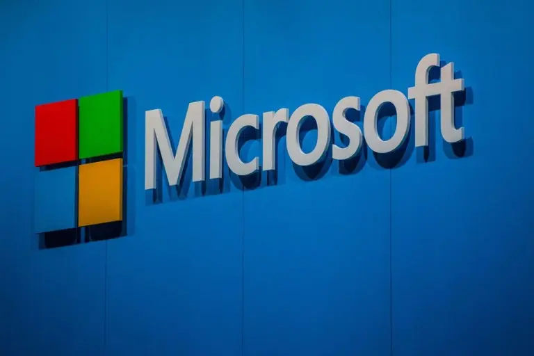 Microsoft y Amazon realizan demanda contra prohibición de ingreso de trabajadores foráneos