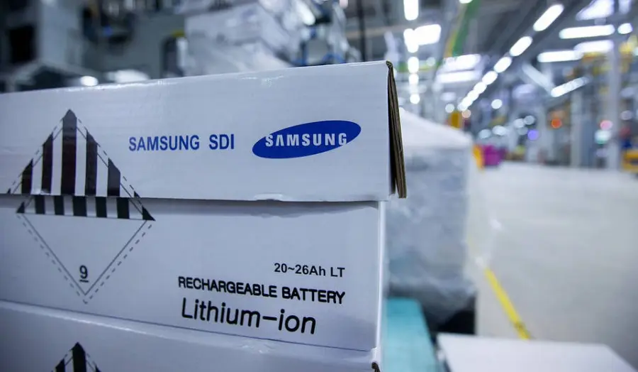 Una fábrica de baterías de Samsung SDI registró un fuerte incendio