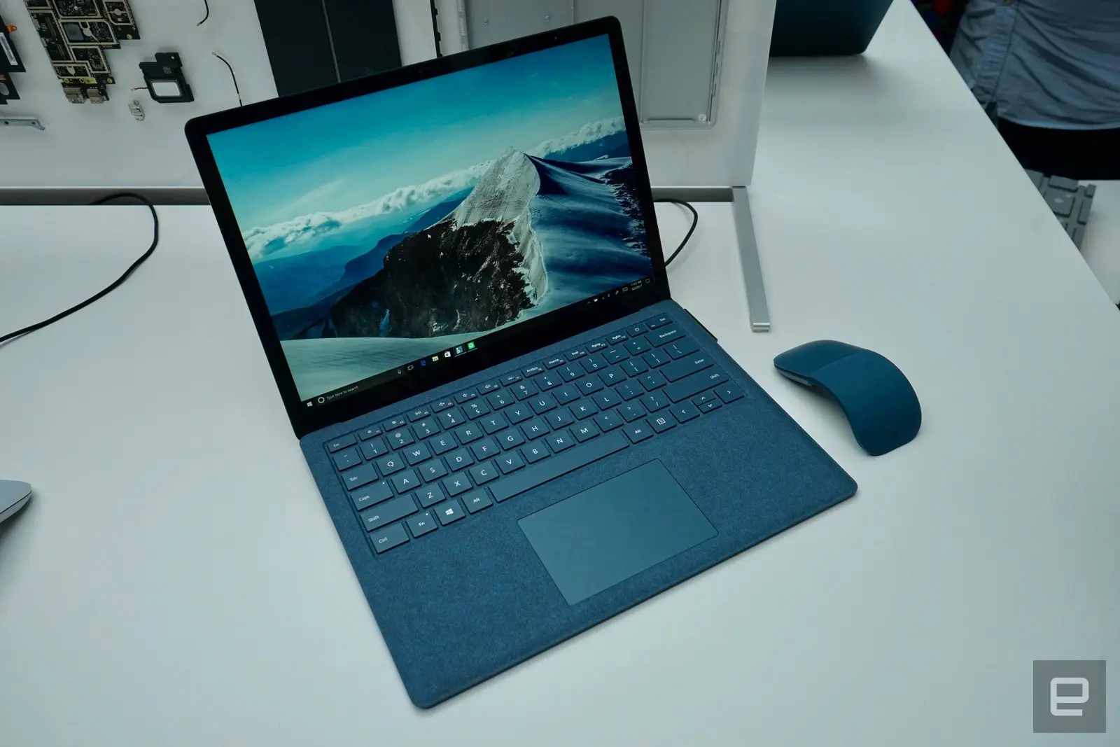 Surface Laptop presentada por Microsoft con Windows 10 S (9 USD)