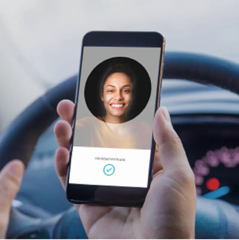 Uber México prueba identificación de conductores por medio de selfies
