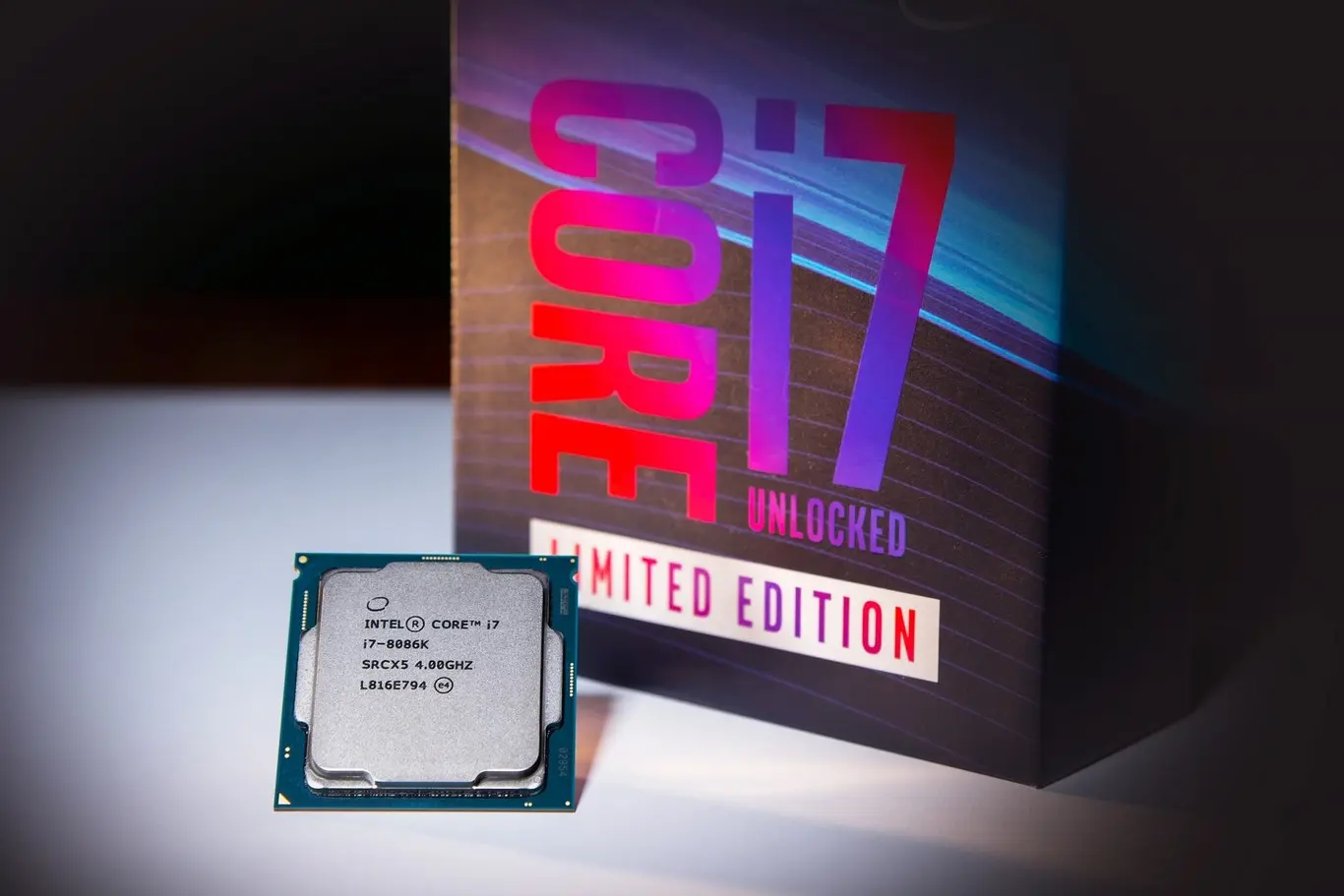 Intel Core i7-8086K, el primer CPU en alcanzar los 5 GHz con Turbo Boost