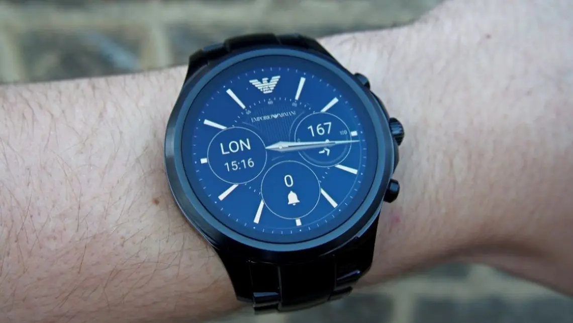 Armani presenta su smartwatch Emporio Armani Connected
