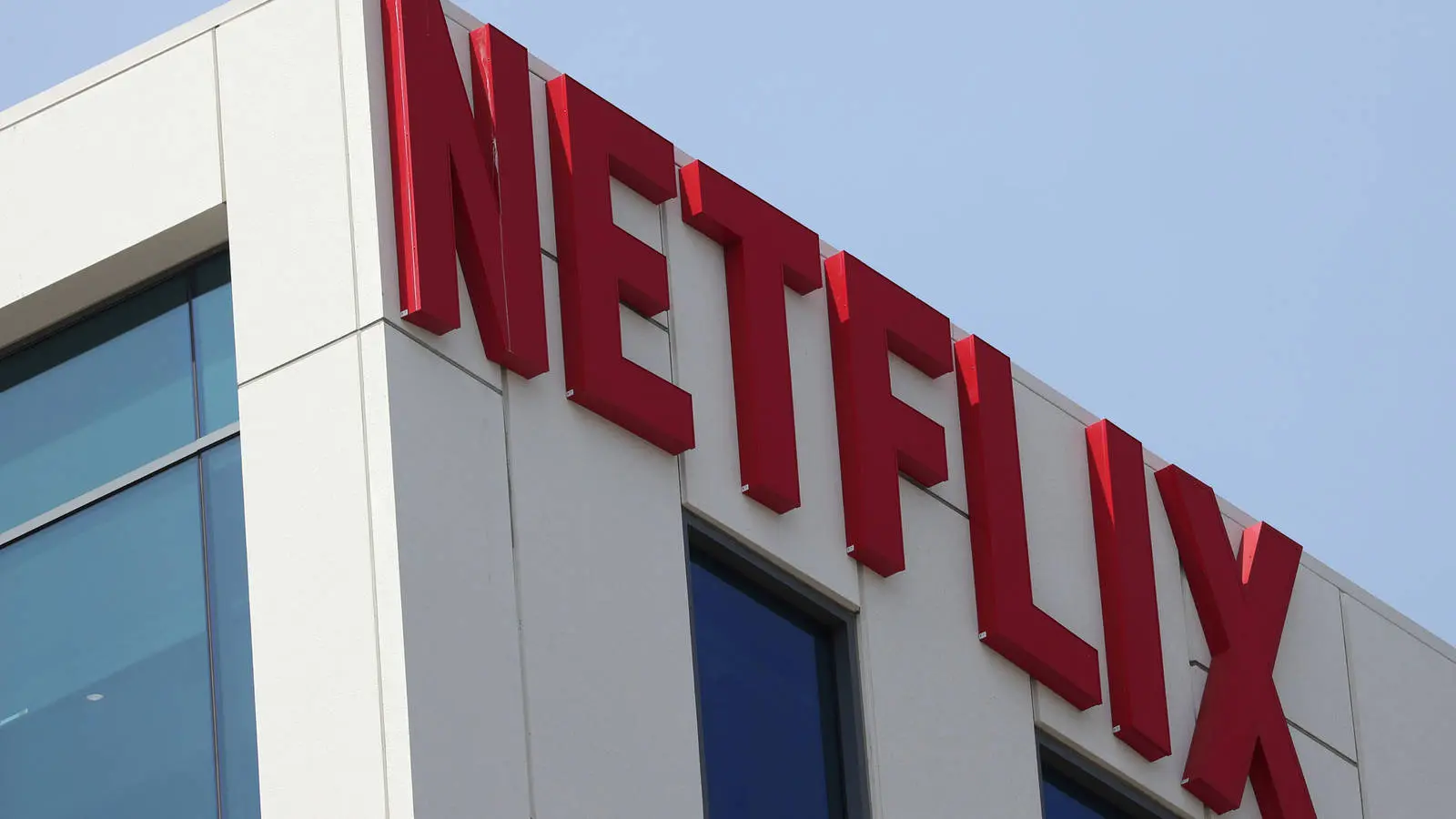 Se registra tiroteo en oficinas centrales de Netflix en Estados Unidos