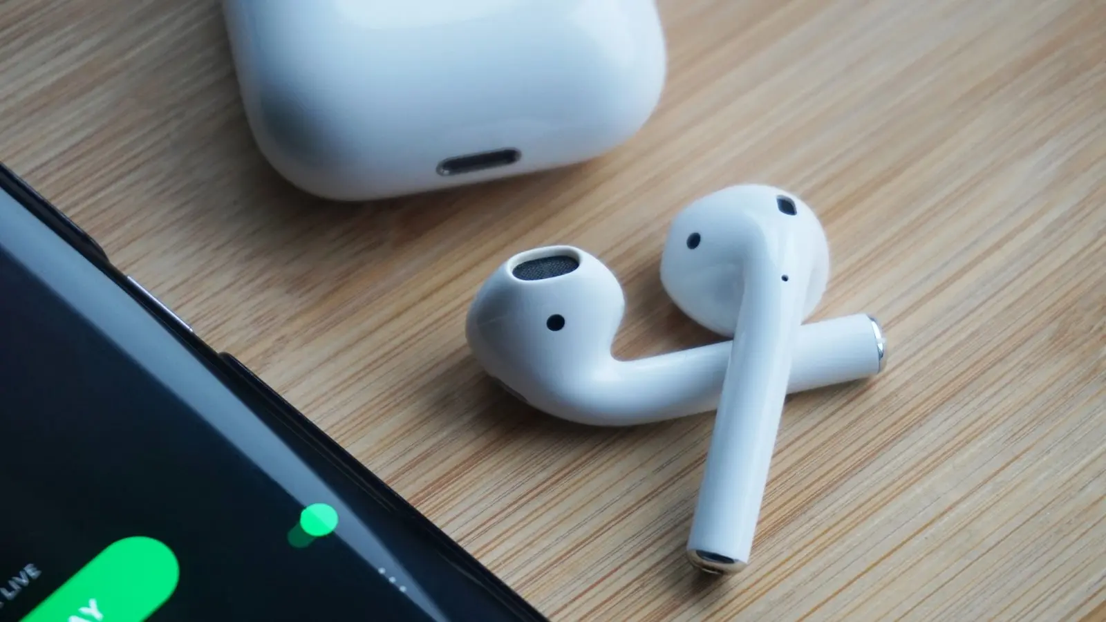 Копии airpods pro не работает siri