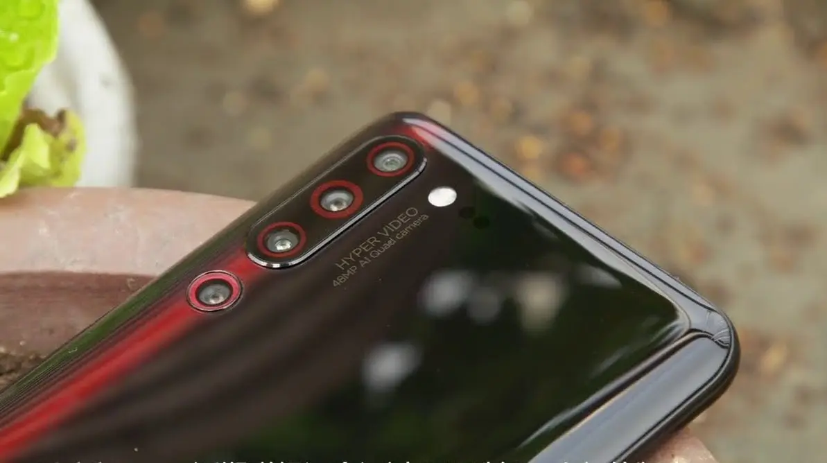 Lenovo Z6 Pro montaría cuatro cámaras traseras