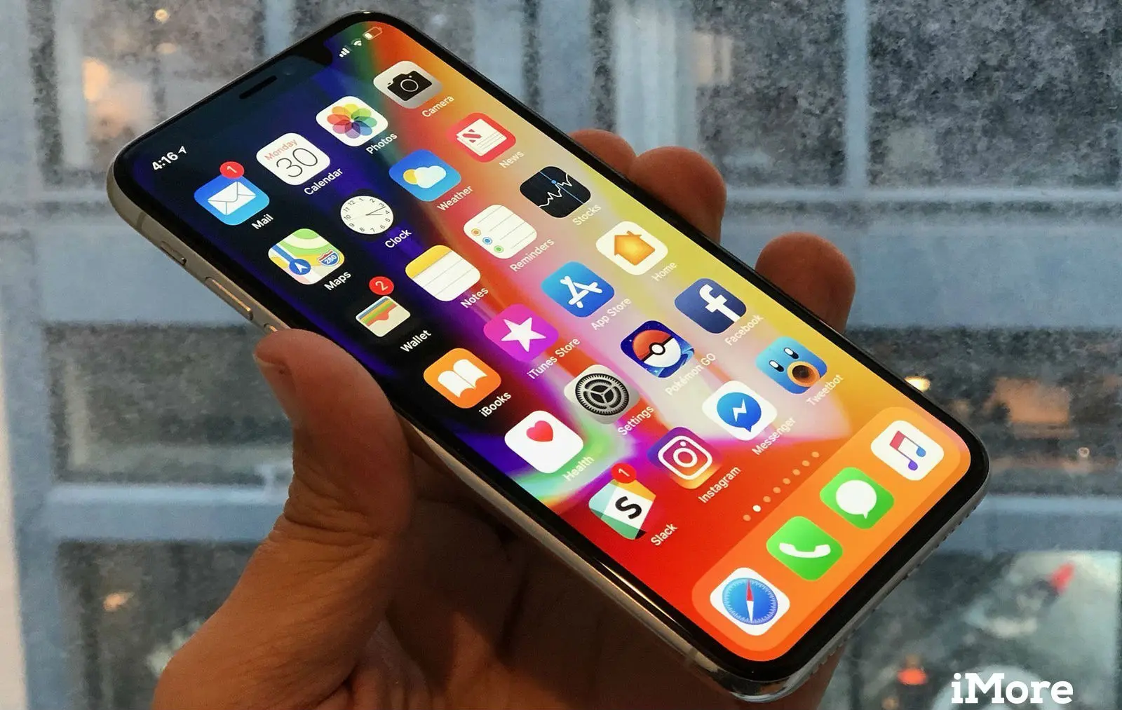 Foxconn movería la producción del iPhone fuera de China