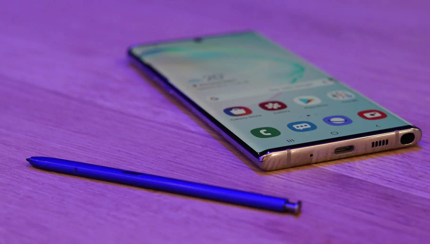 Samsung explica porque no hay un jack de 3.5 mm en el Galaxy Note 10