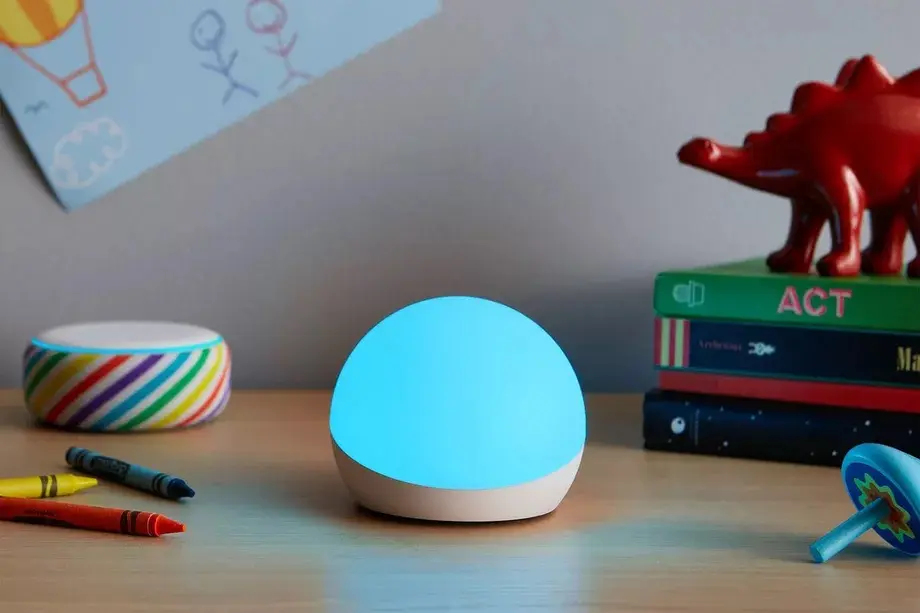Amazon Glow, el dispositivo pensando en alegrar el cuarto de los niños
