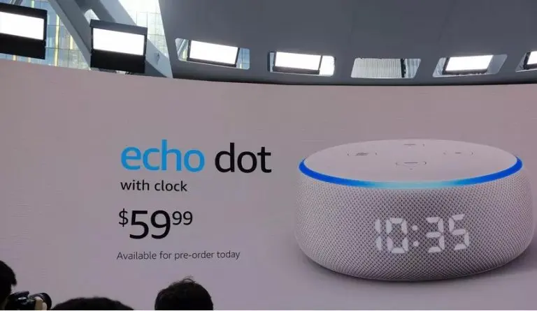 Echo Dot con reloj estrena pantalla LED (,499 MXN)