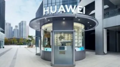 Huawei abre su primera tienda atendida por ROBOTS