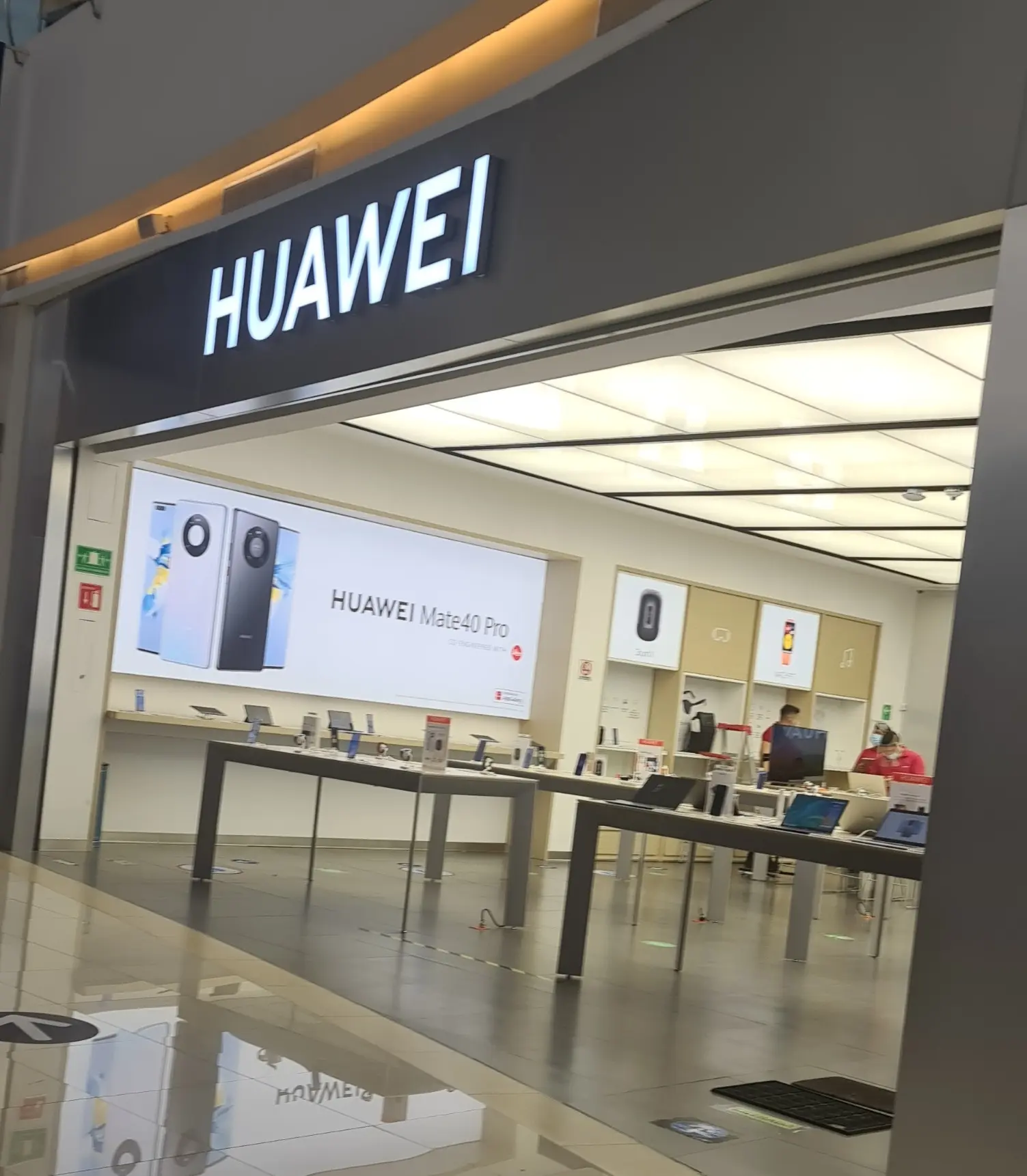 Huawei Experience Store Mérida