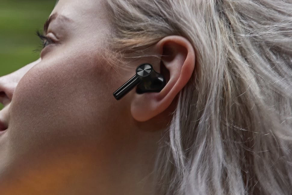 OnePlus lanza nuevos audífonos baratos Buds Z2