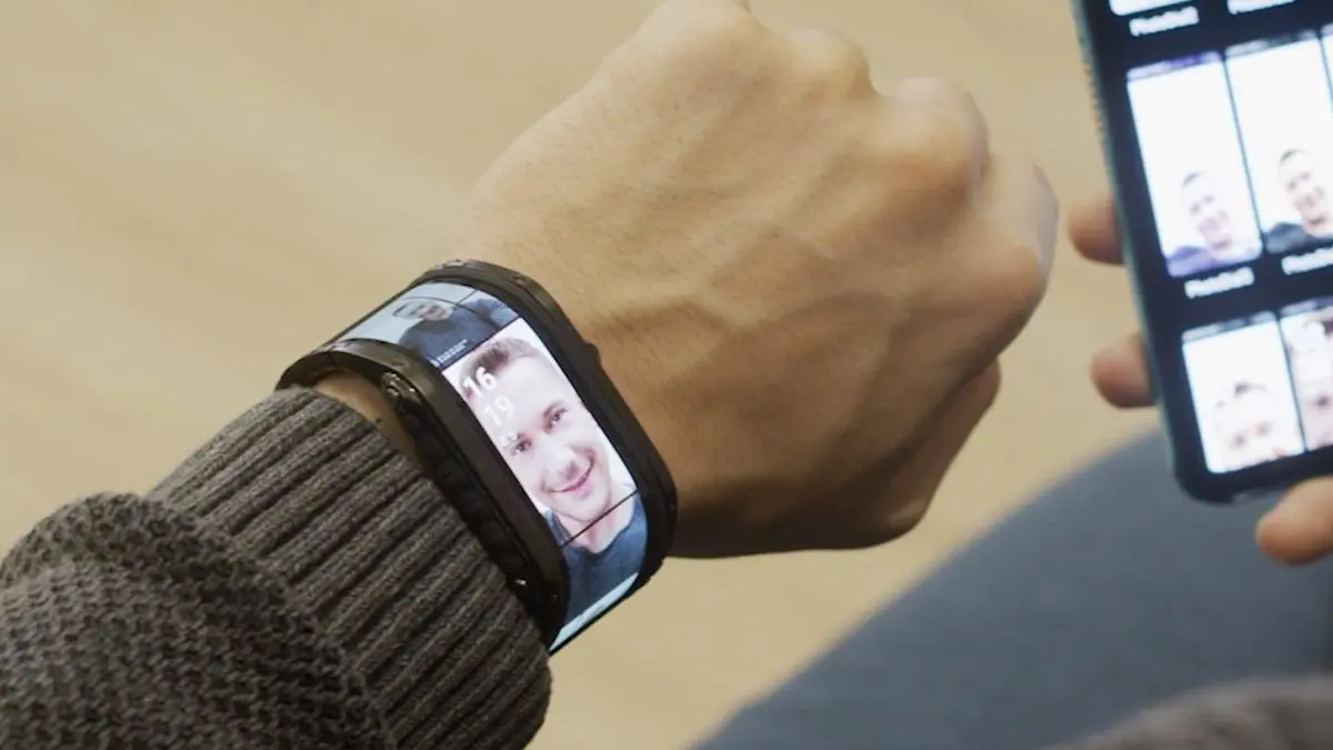 Samsung trabaja en un smartwatch con pantalla enrollable