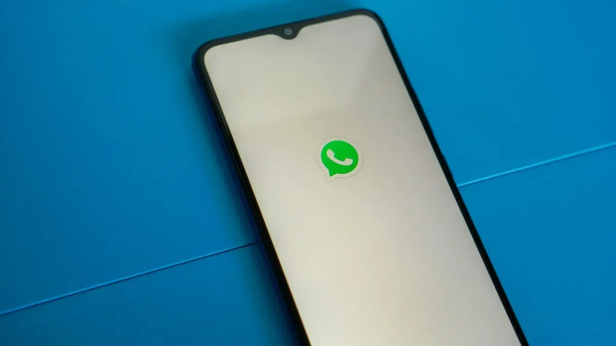 WhatsApp se actualiza con avatares para videollamadas y desenfoque de fotos