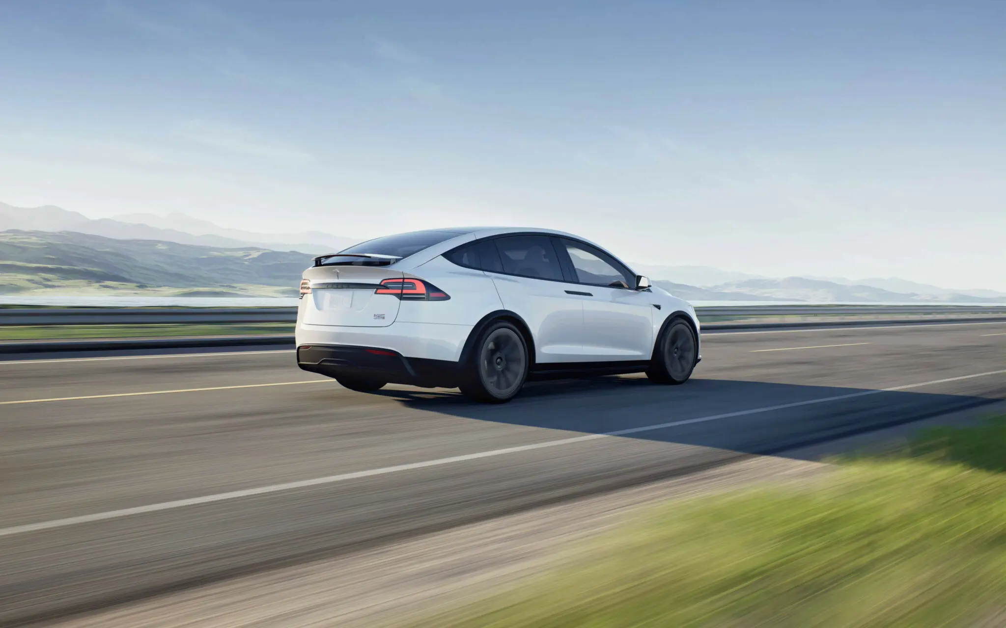 Más de 80.000 autos Tesla están presentando fallas en el software