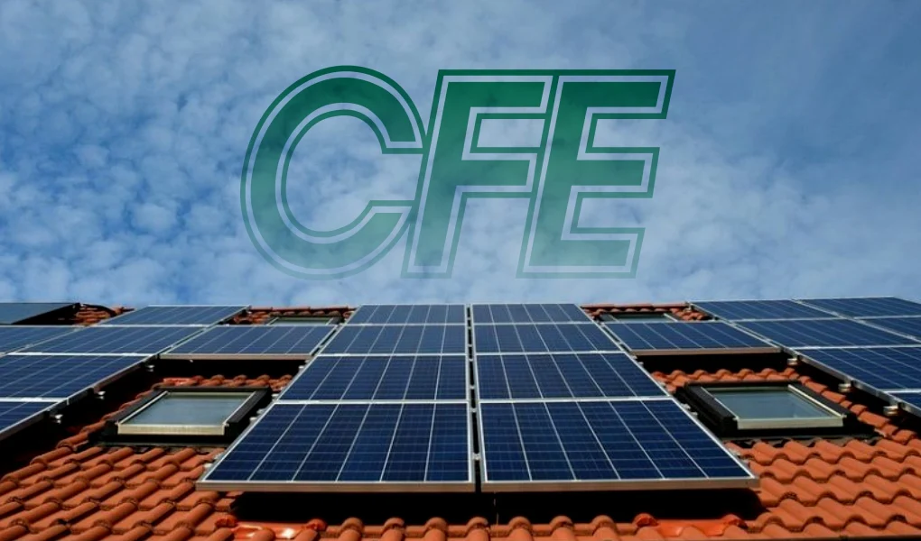 De este modo puedes solicitar paneles solares a la CFE