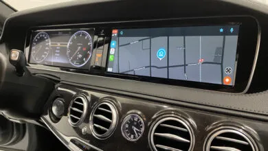 Mercedes-Benz se resiste al control de Apple en sus vehículos