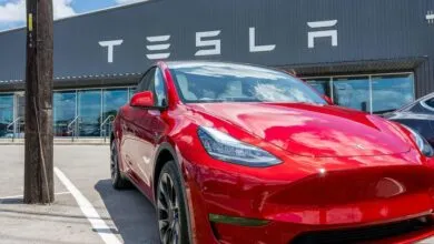 Tesla retira más de 125 mil vehículos por problemas de seguridad
