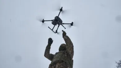 Los drones en Ucrania son víctimas de un arma prehistórica: un palo