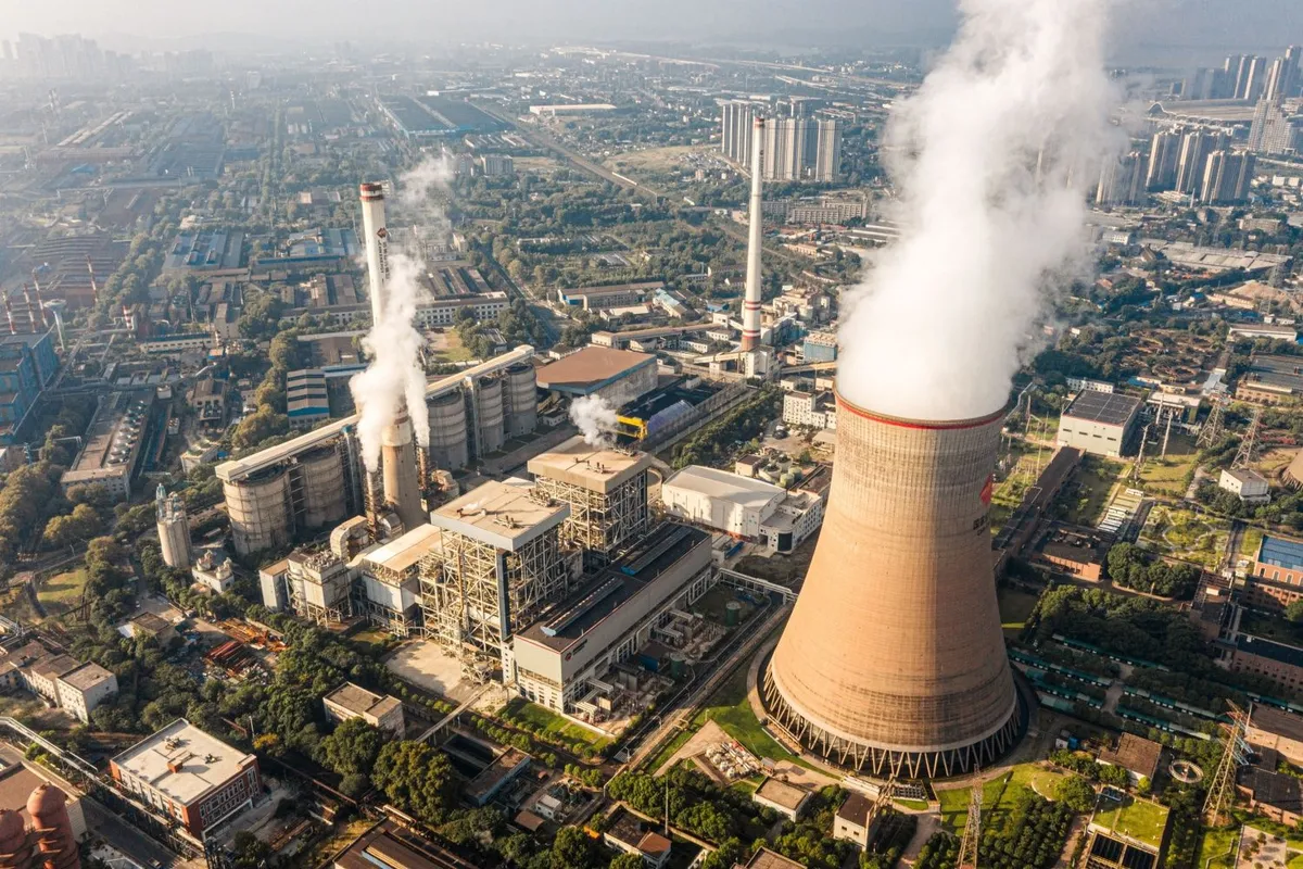 China aprueba 10 nuevos reactores nucleares con inversión millonaria
